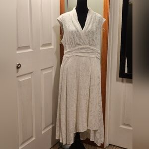 Perceptions Elegant White Sleeveless Dress size large